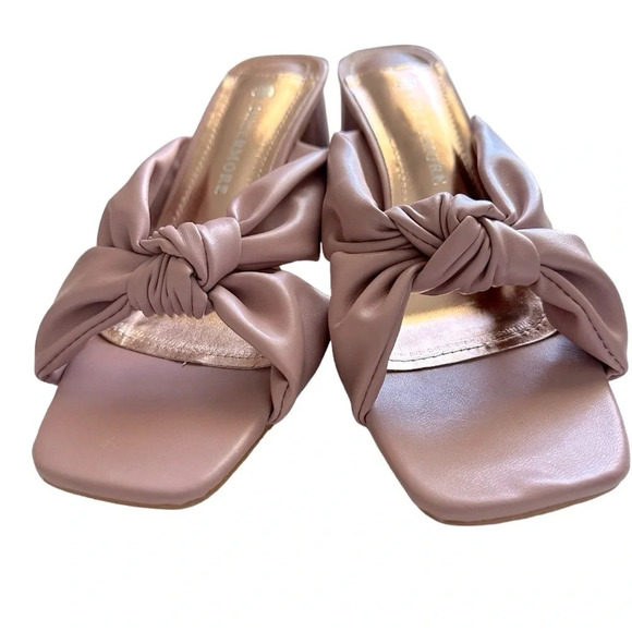 NWOT WOMENS SEXY CHUNKY HEELED SANDAL SUMMER OPEN TOE SHOE DUSTY PINK SIZE 7.5 - Picture 1 of 4